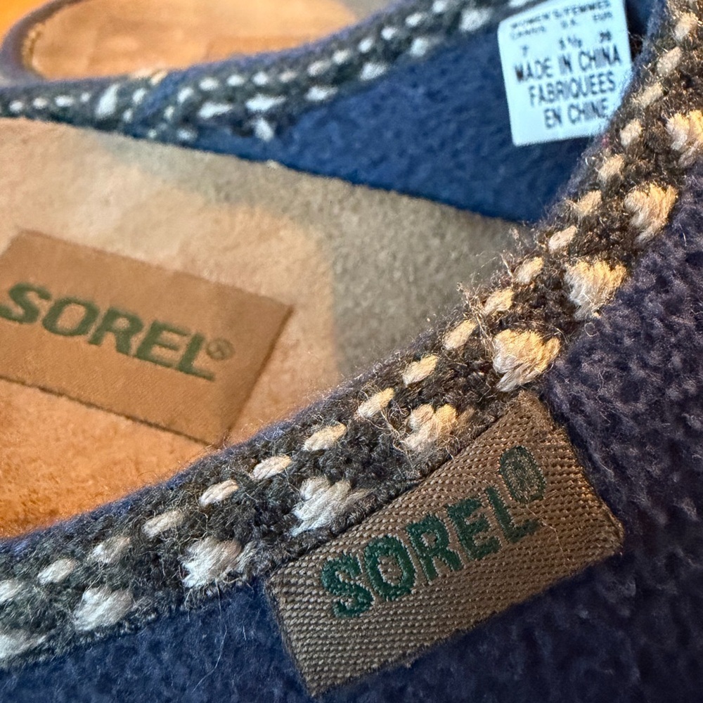 Sorel Royal Blue Fleece Slip-On Clogs/slippers women’s size 7 - Picture 9 of 9